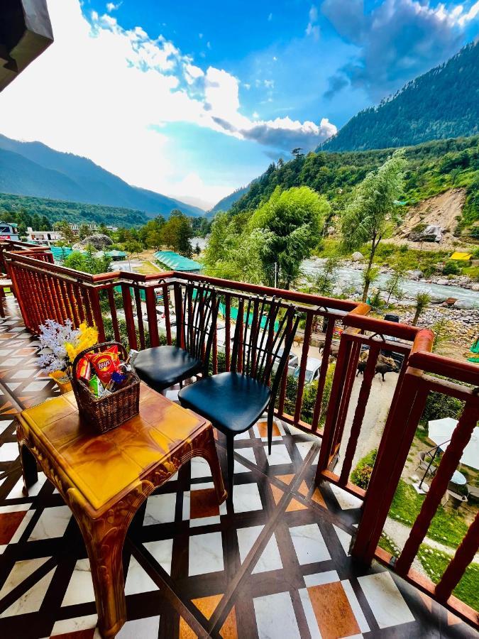 Hotel Himalayan River- Riverside Hotel มะนาลี ภายนอก รูปภาพ